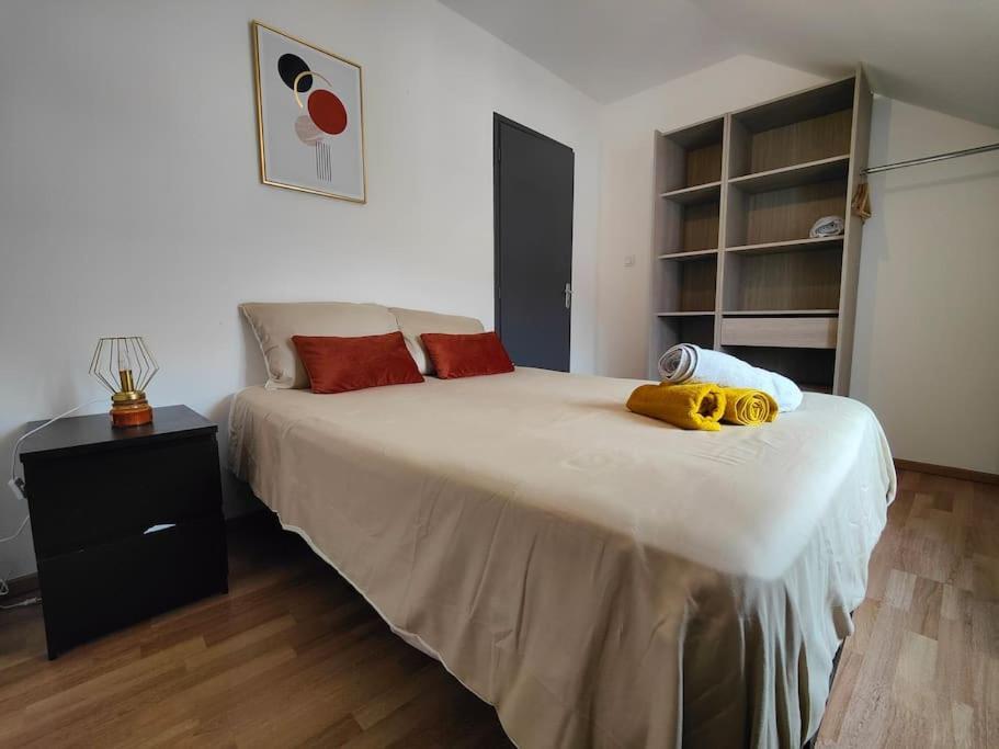Appartement La féline - Duplex - Vieux Valenciennes - Familial Extérieur photo